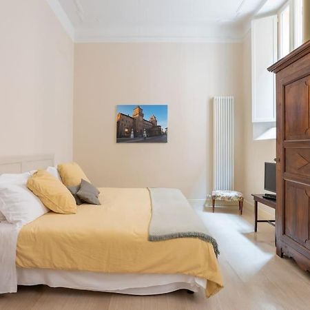 Palazzo Sabbioni Appartamento Lusso Due Camere Soggiorno Cucina Ferrara Eksteriør bilde